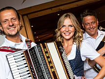 Bayerische Oktoberfest & Après-Ski-Band BERGVAGABUNDEN