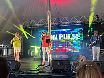 Neon Pulse