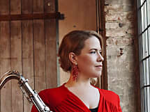 Saxophonistin Simona