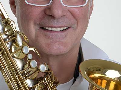 Hansi Kolz - Saxophone and more for Apéro, Dinner and Dance