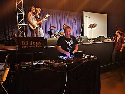 DJ Jens