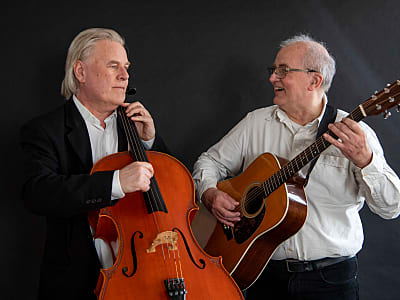 BACH TO BEATLES- Vokal, Guitar og Cello