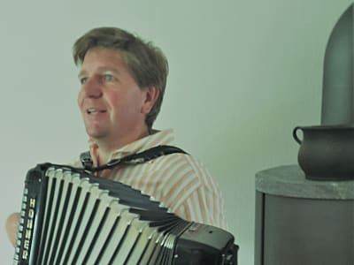 Tom W. - Party Pop und Kölsche Tön', Gitarre, Akkordeon, Klavier mit Gesang