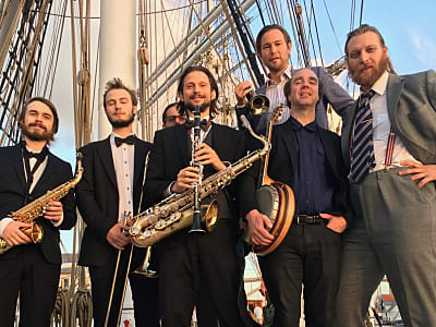 Spicy Advice Ragtime Band