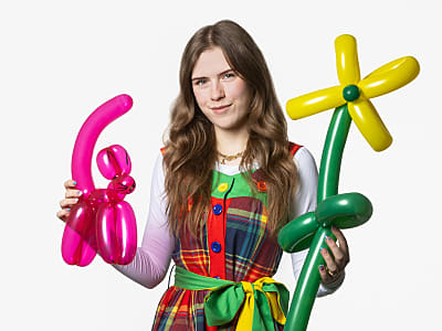 Lara Schwuchow  und Team