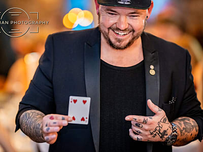 Phil Pearson - Magician