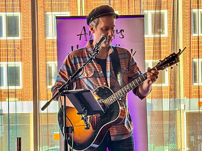 Anders Hellström