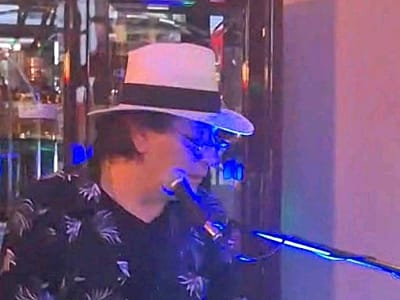 Felice de Napoli + Top Livemusik + Sänger + Berlin + Musiker + Live + DJ