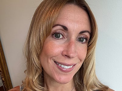 Lucy Lou Sings for You