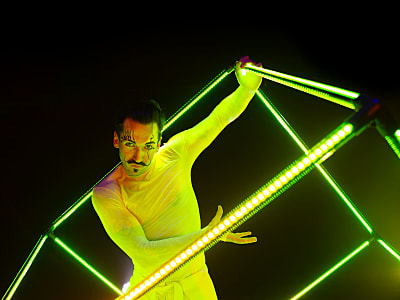 Zhenja Genial – Event Artist & Corporate Entertainment