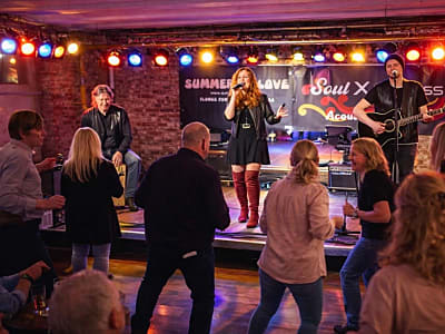 Soul X Press - Live-erprobtes Akustik-Trio für unvergessliche Firmenfeiern, Hochzeiten & Partys