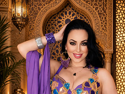 Zaahirah bellydance