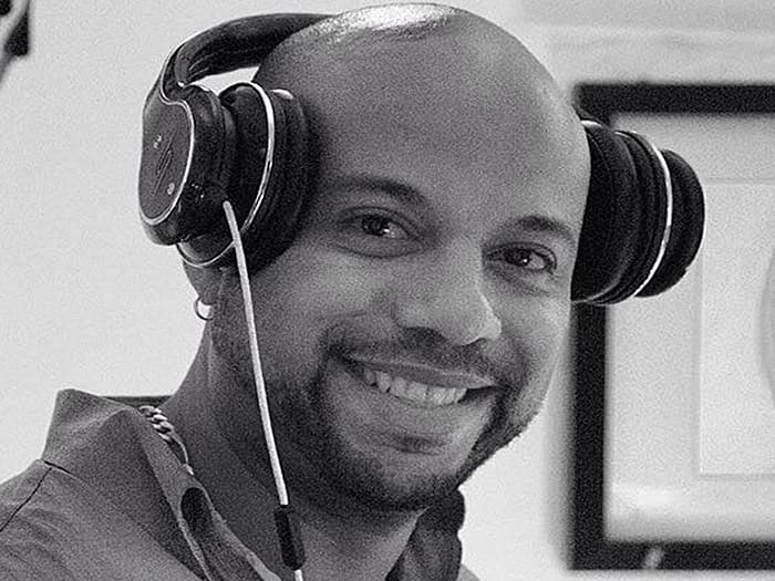 Dj Jey Lawrence