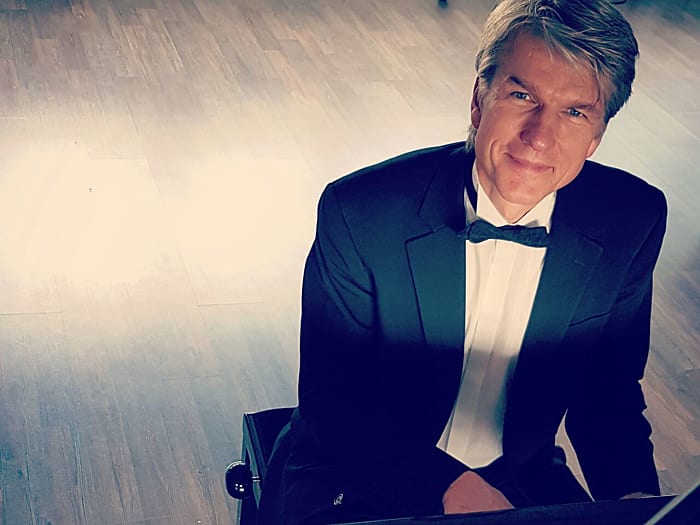 Pianist Kleine-Horst