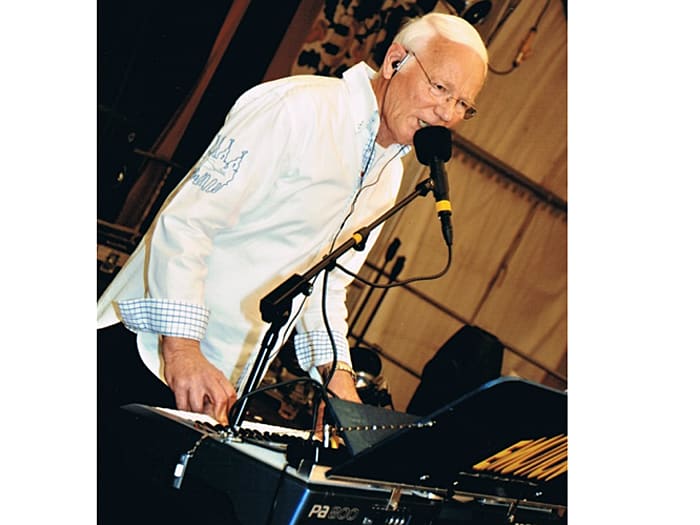 MISTER EMOTION oder EMOTION DUO / EMOTION TRIO BAND