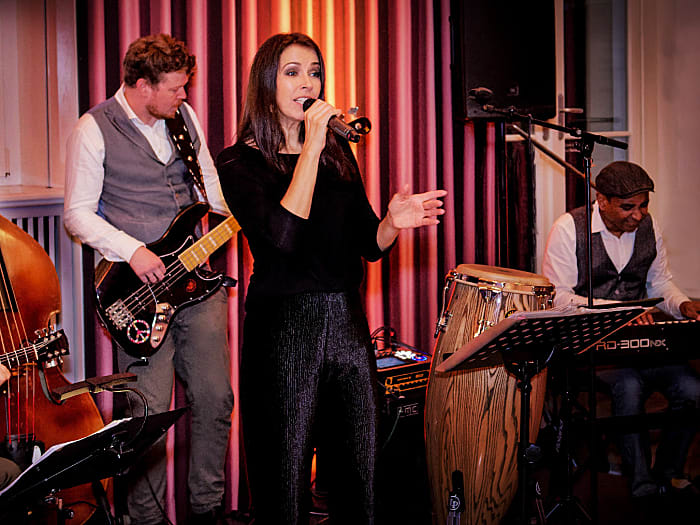Evelyn Fay Sängerin Jazz, Latin, Pop