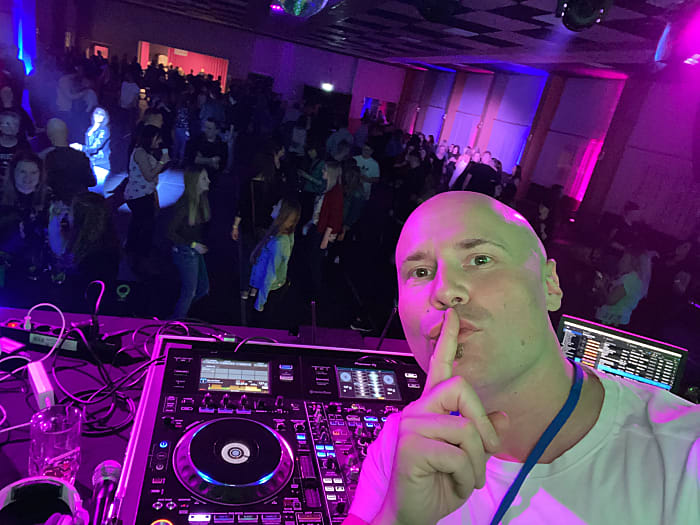 Dj Darryl Ferrandino