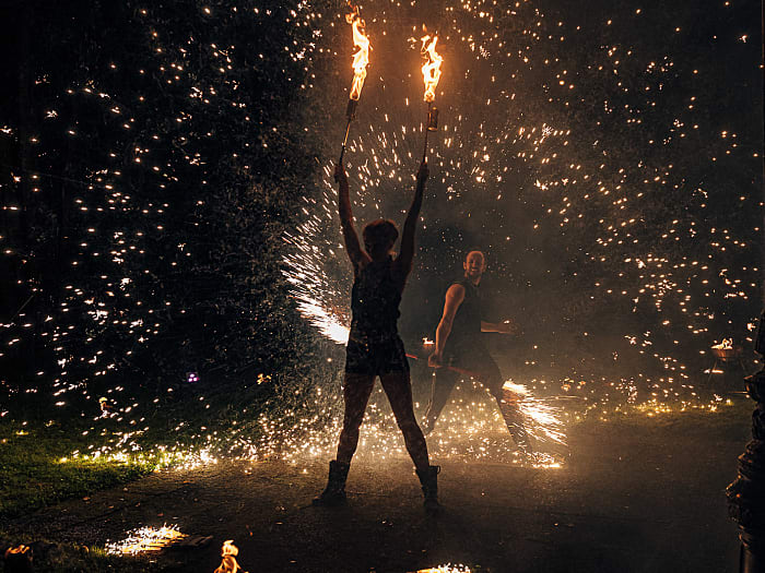 Flamba Feuershow und Lichtshow
