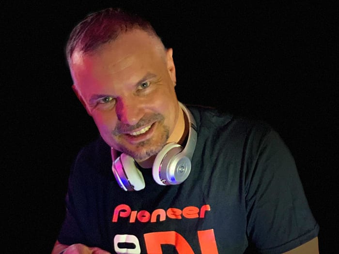 DJMikeS
