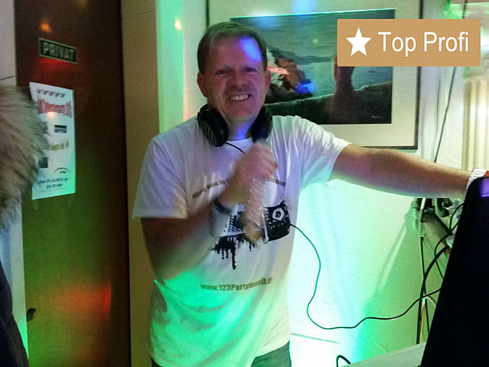 DJ Max