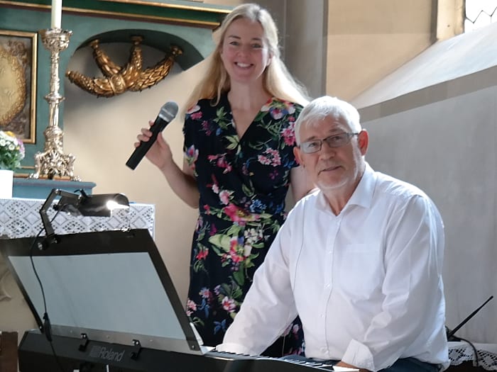 Grace Piano - Grace Aenlin