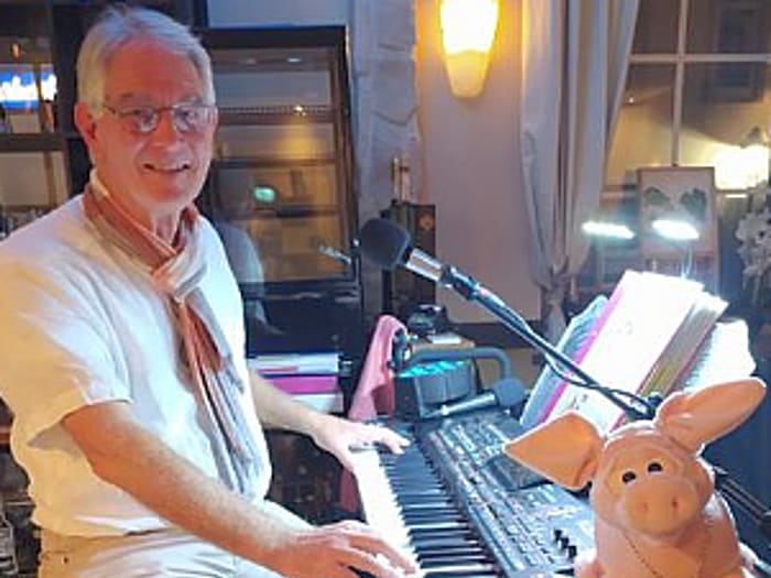 PianoHarry
