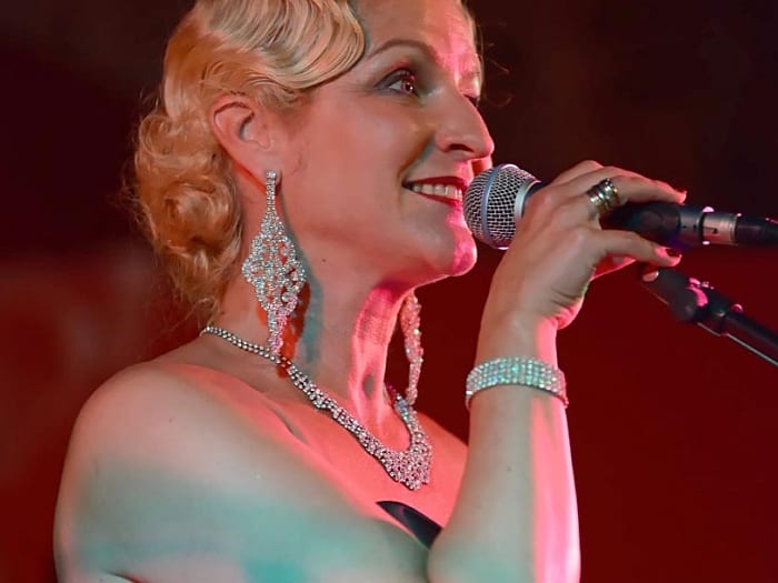 Katja singt