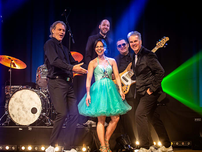SANDHOFEN-BAND