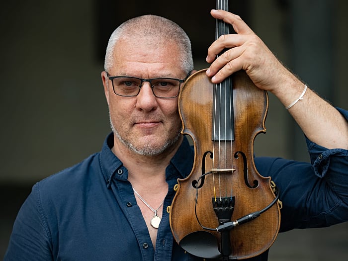 Peter Violinist