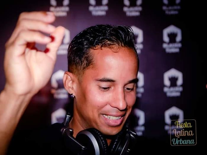 Dj Yoyo_The One