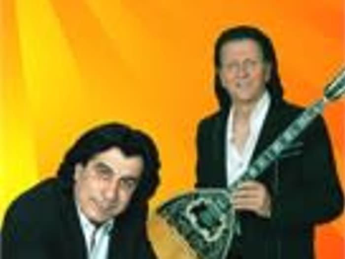 Christos Hellenic Bouzouki