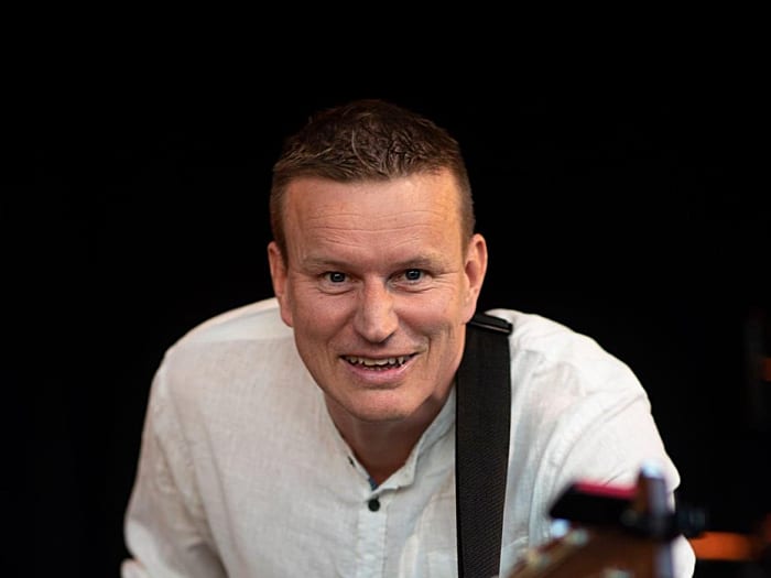 Johan Eriksson/”Ted Gärdestad”/Partypolarna
