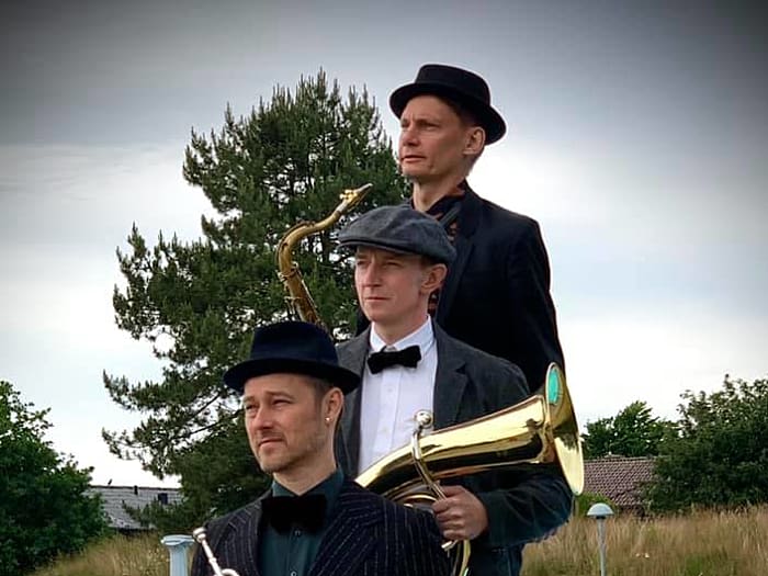 Brass Deluxe
