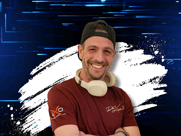 DJ Xenon O