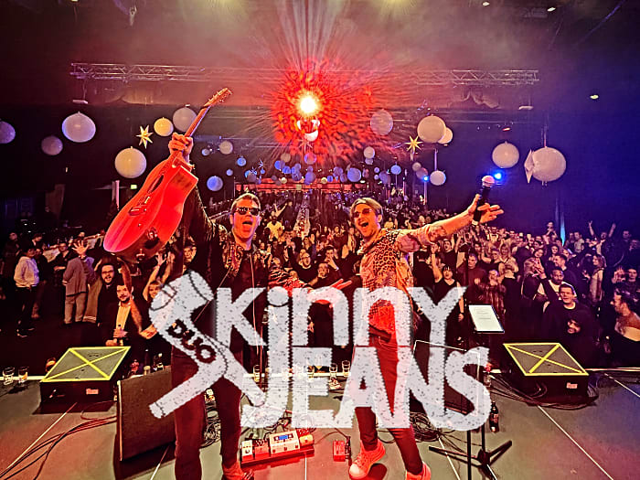 SKINNY JEANS