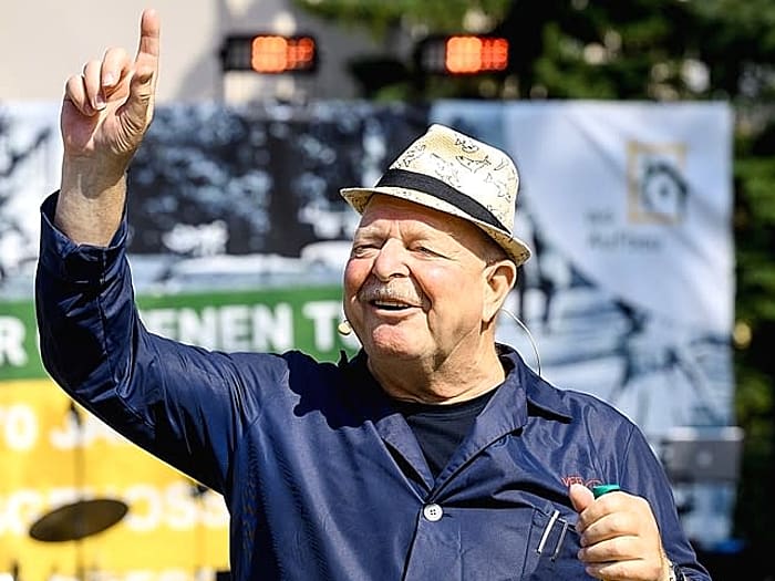 OPA EDE - Kabarettist/ Humorist - Spaß frei Haus!