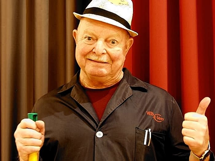 ALTER SACHSE - Kabarettist/Humorist/Komiker - Spaß frei Haus!