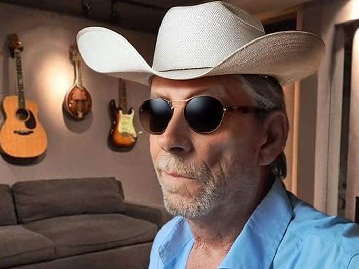 Country Musik mit Tom West
