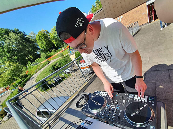 DJ Laze