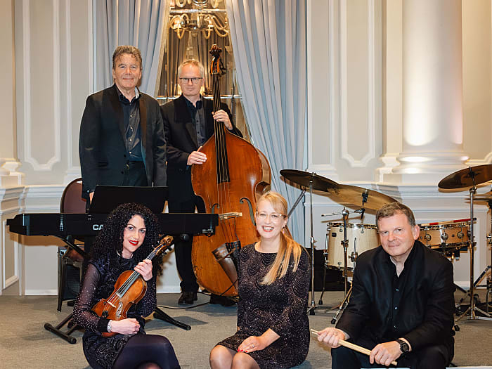 Sabra Swing