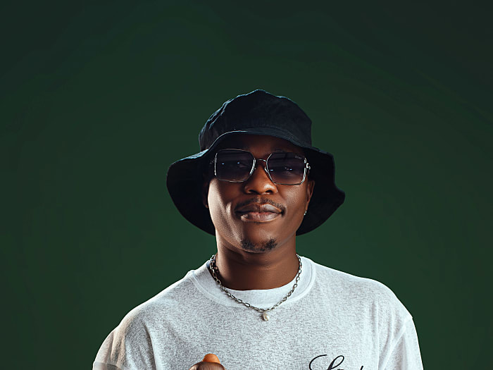 Ebonny Musik