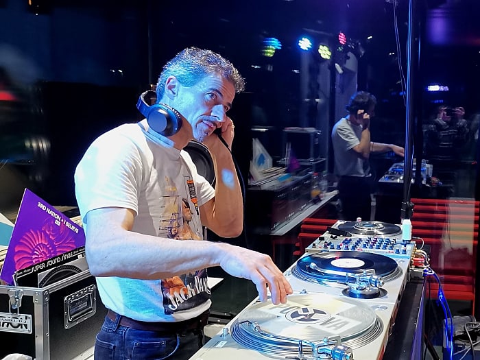 DANIEL Vinyl DJ