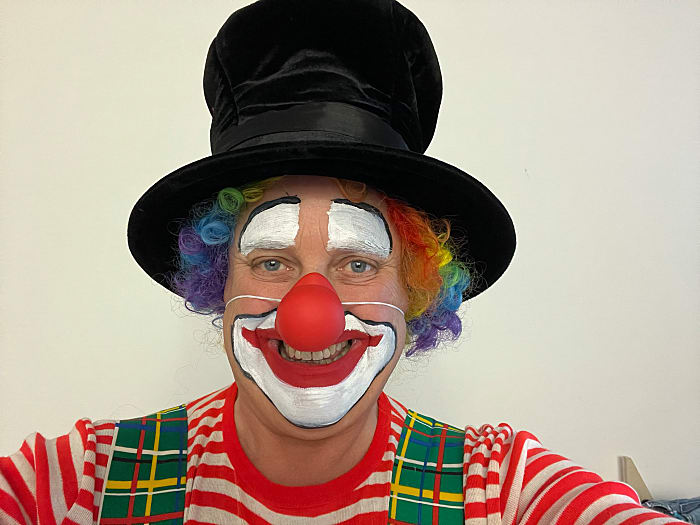 Zauberclown Knöpfli