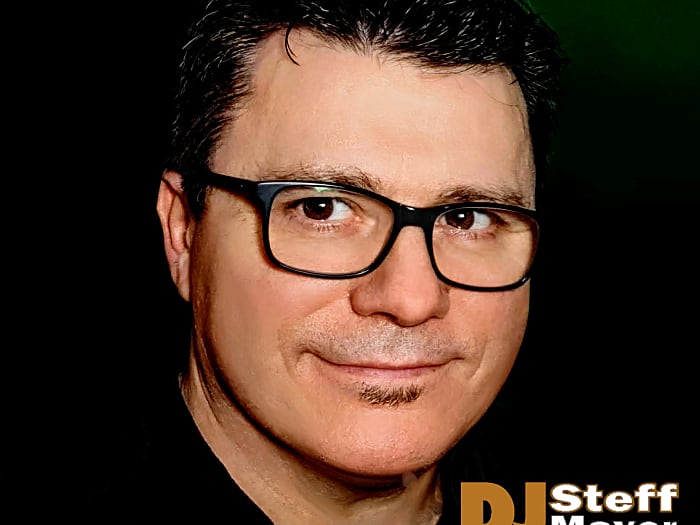 DJ Steff Mayer - Event & Hochzeits-Dj mit Fotobox