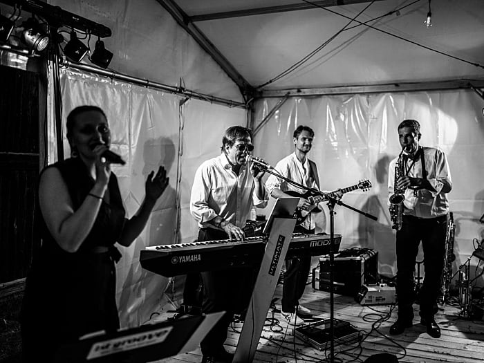 1st groove Liveband - Hochzeiten, Firmenevents und mehr | 4 professionelle Musiker für euer Event