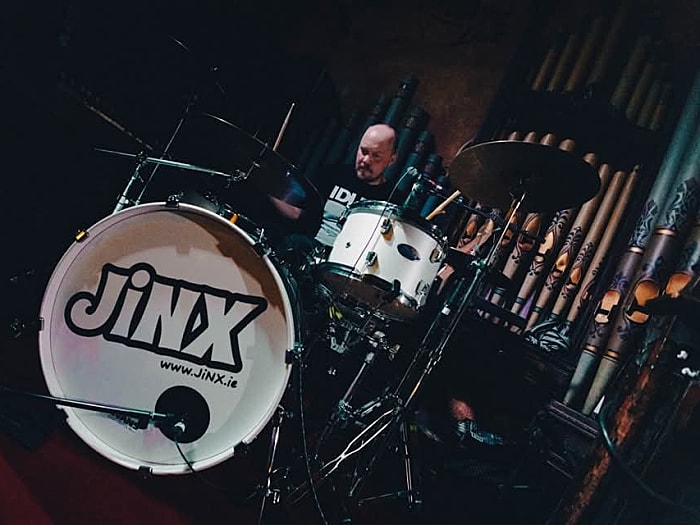 JiNX