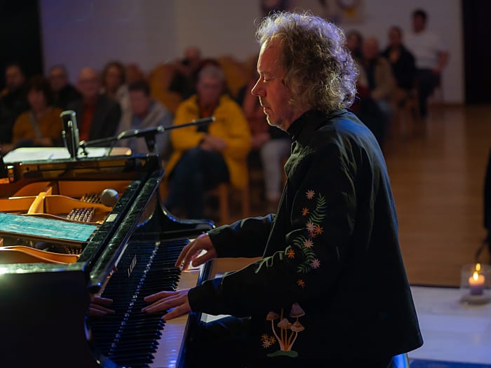 Marcus Schinkel Crossover Pianist