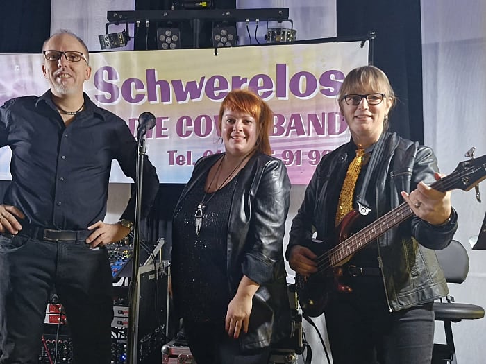 SCHWERELOS - die Band