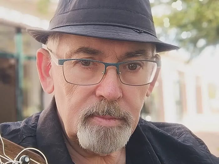 Armando Javier Lopez guitarrista clásico y flamenco