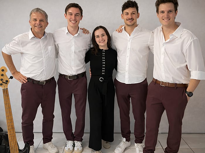 Brandnew Band – Hochzeitsband Rosenheim | Liveband für Hochzeiten & Events